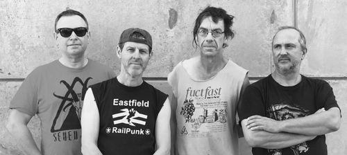 Subhumans und Manufraktur